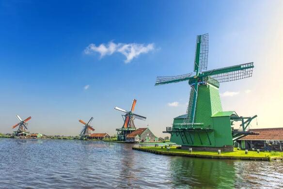 ���m����ɫ��B�����m��ߴ����ԵĖ|����